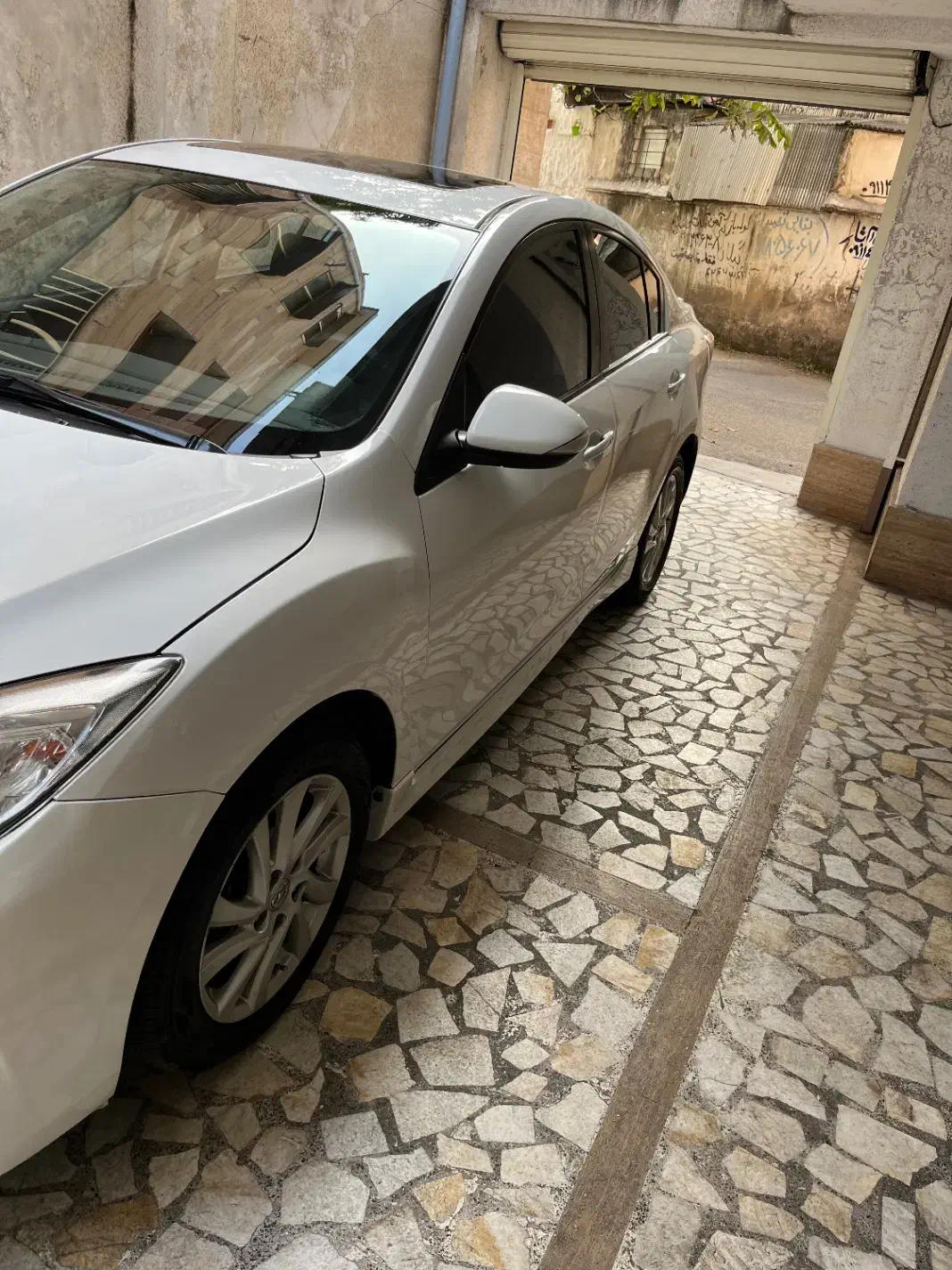 مزدا نیو مدل ۱۳۹۷ بی رنگ|خودرو سواری و وانت|رشت, دیلمان|دیوار