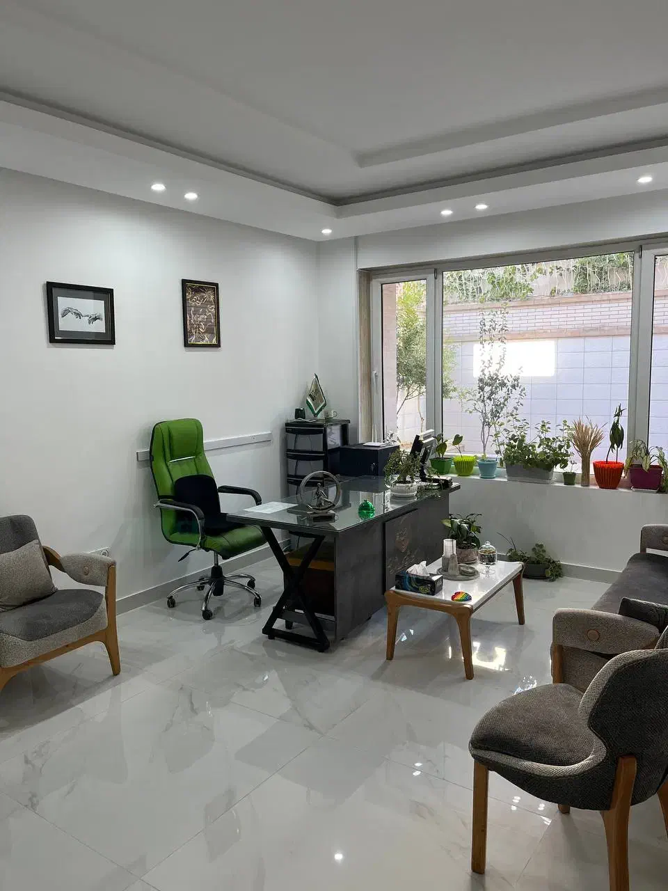 به یک همکار روانشناس نیازمندیم|استخدام درمانی، زیبایی، بهداشتی|سنندج, |دیوار