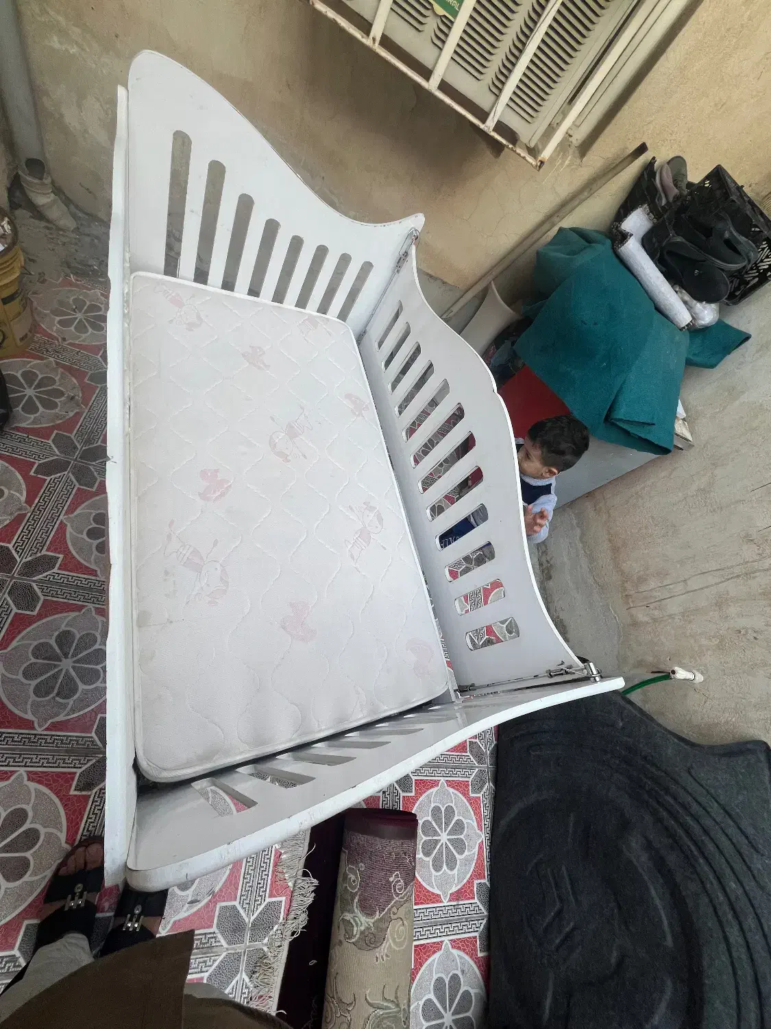 تخت کودک با تشک در حد نو|تخت و سرویس خواب|بندر ماهشهر, |دیوار