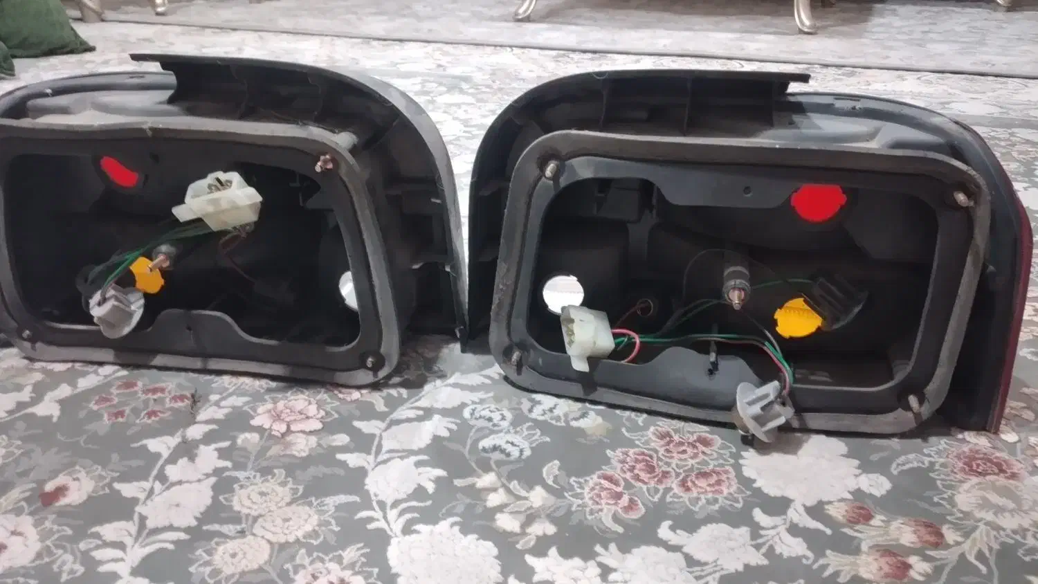 چراغ عقب فابریک پراید سالم|قطعات یدکی و لوازم جانبی|فردیس, شهرک شهید حسینی|دیوار