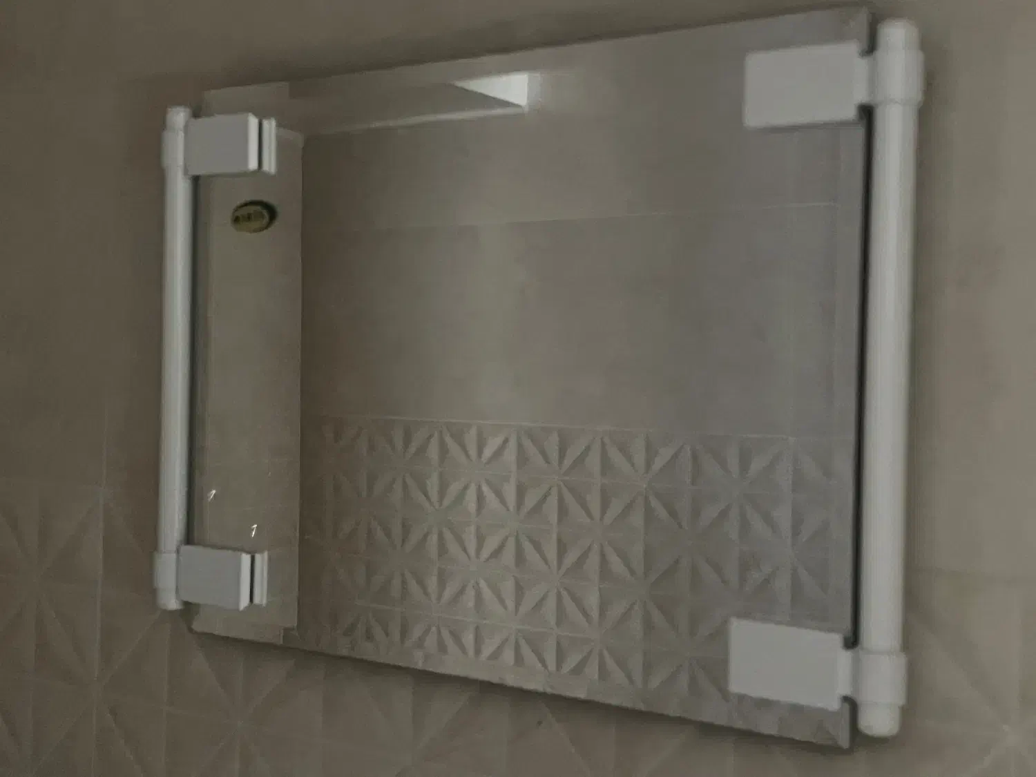 سینک دستشویی بدون شیرالات به همراه اینه|لوازم سرویس بهداشتی|تهران, اکباتان|دیوار