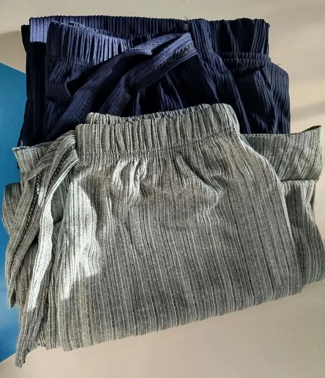 شلواردامنی|لباس|تربت جام, حافظ|دیوار