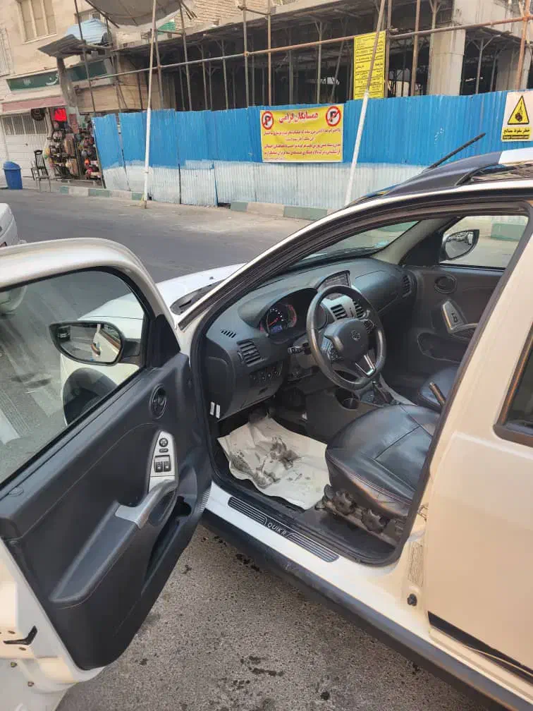 کوییک R+ سفید سقف مشکی مدل ۱۴۰۱ پارس خودرو|خودرو سواری و وانت|تهران, امیرآباد|دیوار