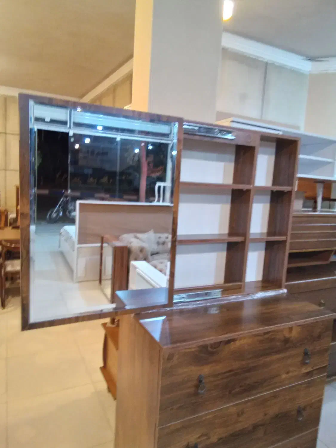 دراور با آینه ریلی|جاکفشی، کمد، دراور|تربت‌حیدریه, شهید بهشتی|دیوار