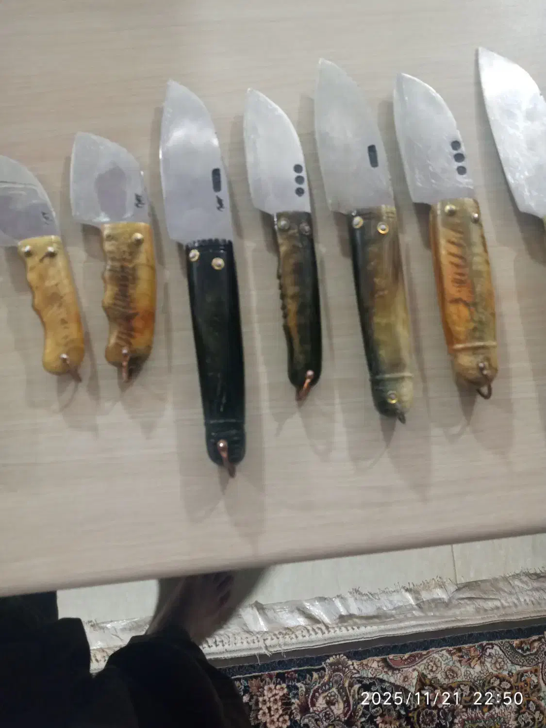 چاقو استاد زاهد|کلکسیون اشیاء عتیقه|سنندج, |دیوار