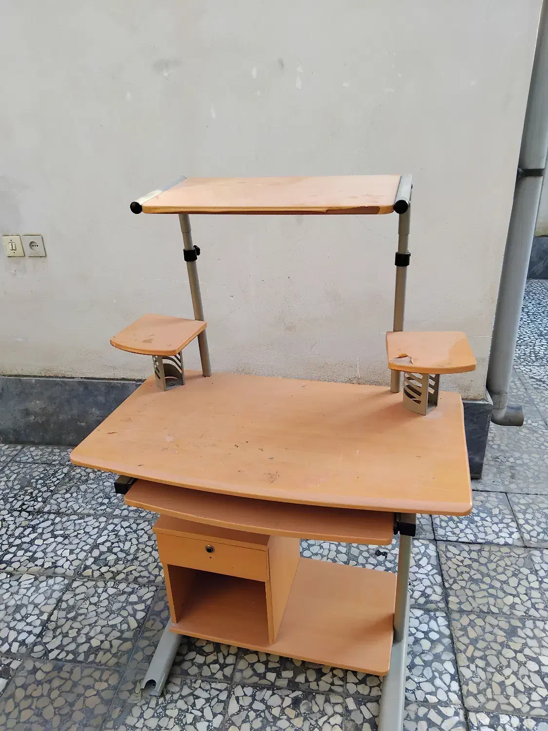 میز کامپیوتر|میز تحریر و کامپیوتر|گنبد کاووس, |دیوار