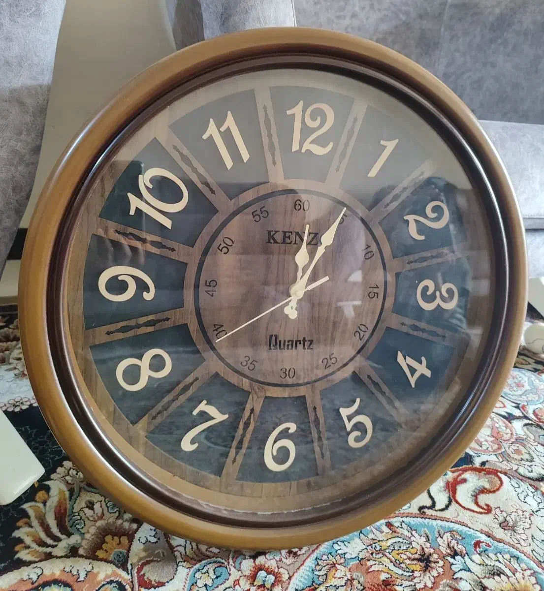 ساعت دیواری گرد|ساعت دیواری و تزئینی|شاهینشهر, مسکن مهر|دیوار