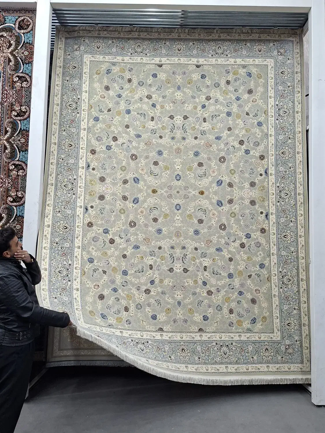 فرش لاکی هخامنشی|فرش|شیراز, شهرک بهار|دیوار