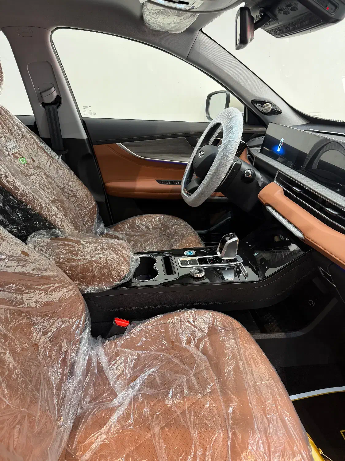 تیگو ۸ پرومکس فول ۴۰۴ سفید و مشکی صفر|خودرو سواری و وانت|شیراز, قدوسی غربی|دیوار