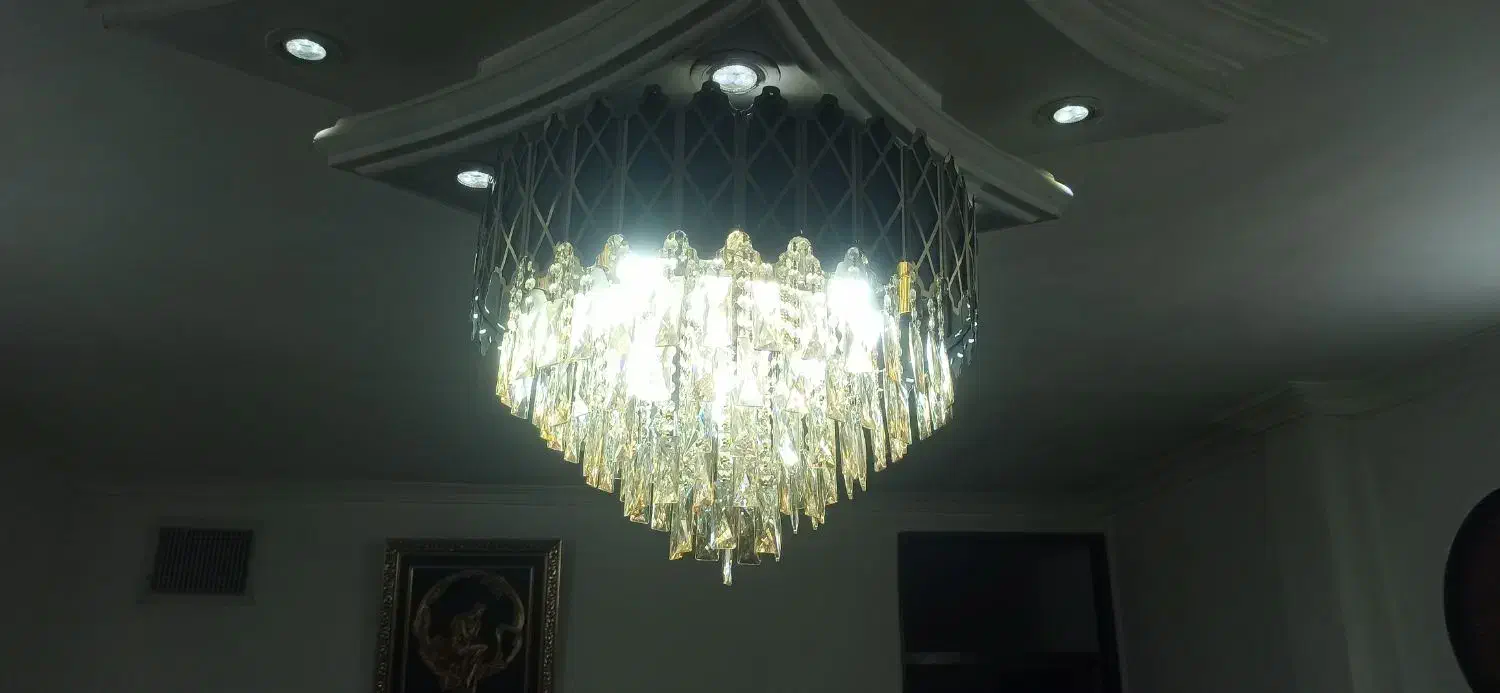 لوستر|لوستر و چراغ آویز|قرچک, شهرک الحدید|دیوار