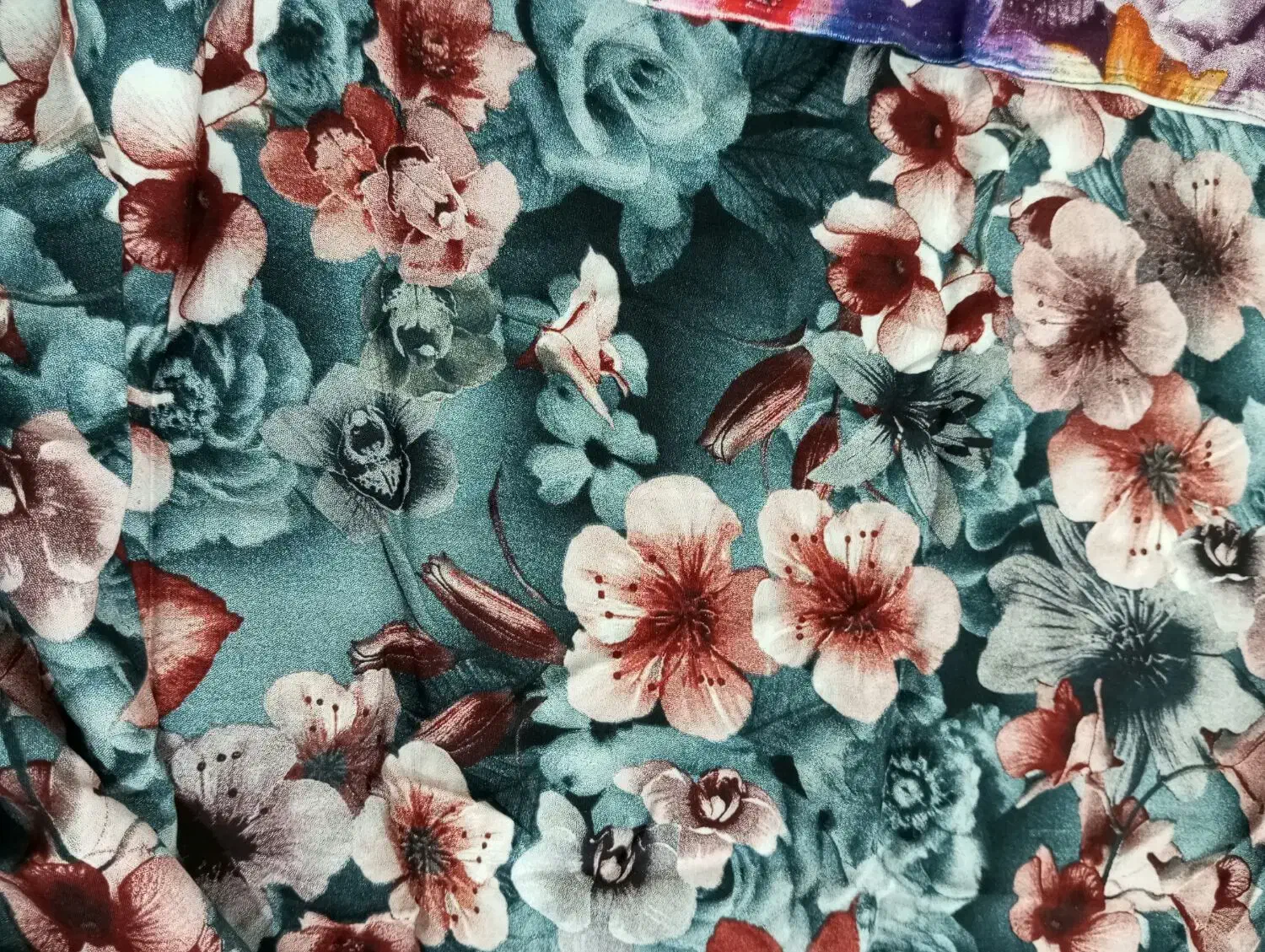 پارچه|لباس|زابل, |دیوار