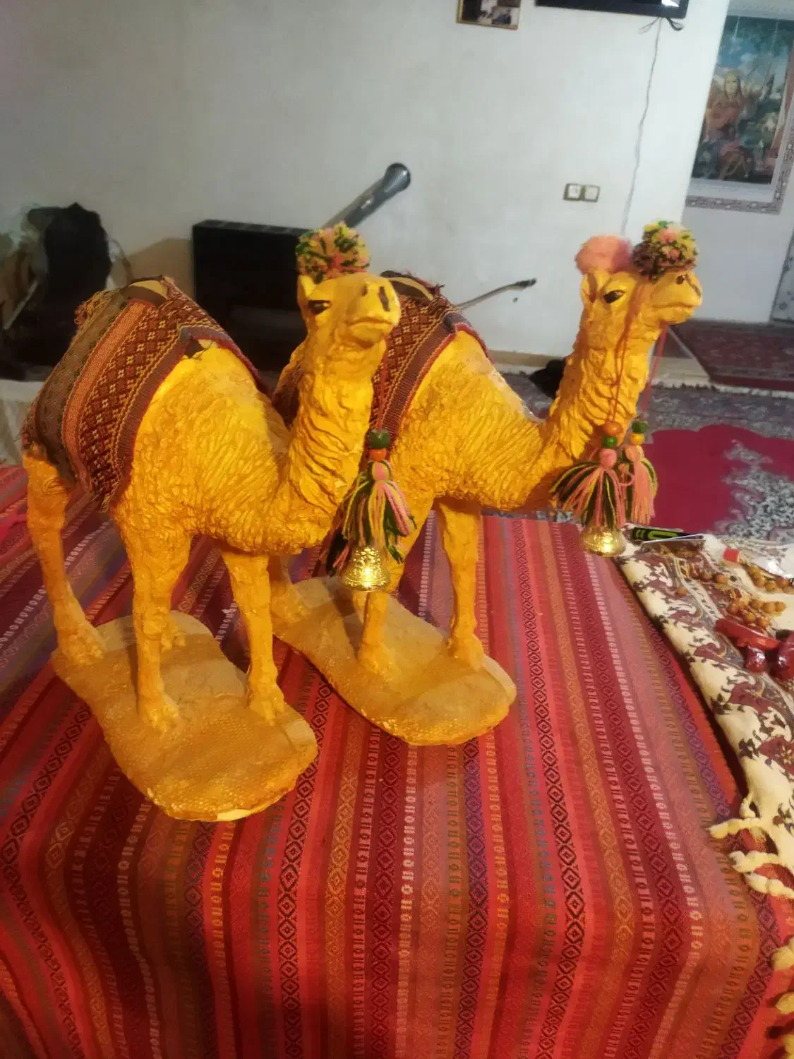 مجسمه|مجسمه، تندیس، ماکت|رستم, |دیوار