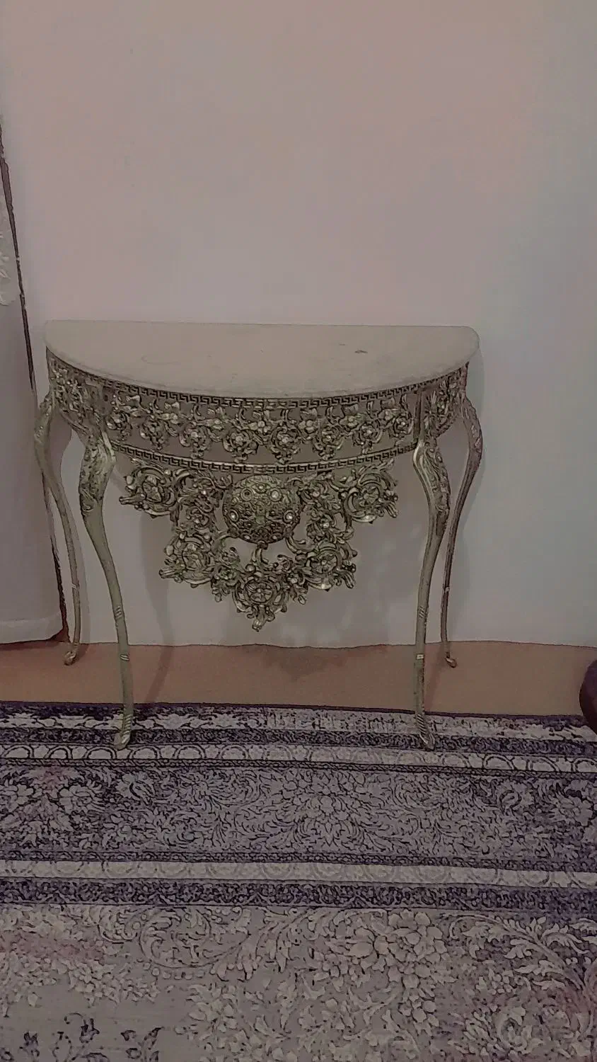 میز|بوفه، ویترین، کنسول|زاهدان, |دیوار