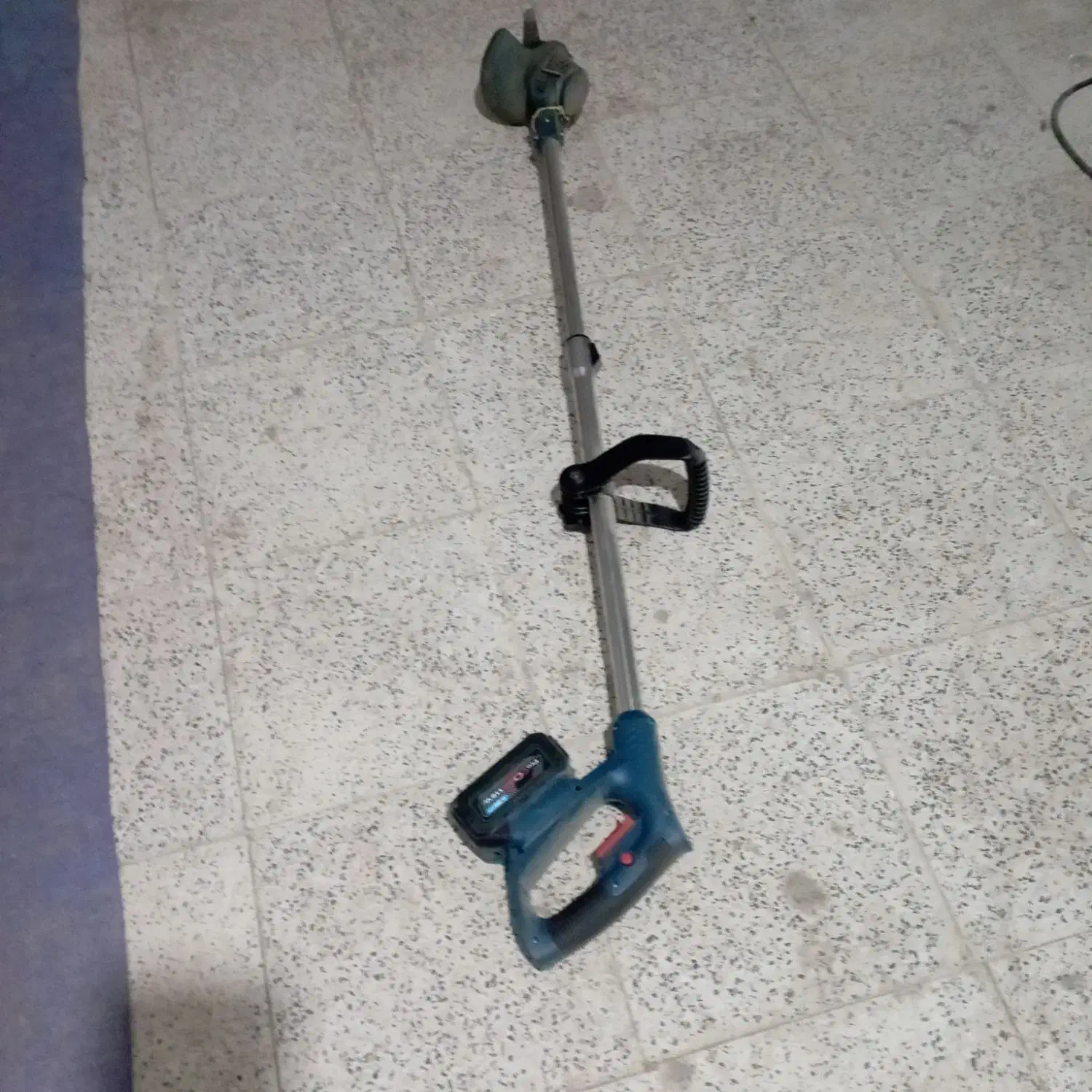 چمن زن شارژی|ابزارآلات|بهار, |دیوار