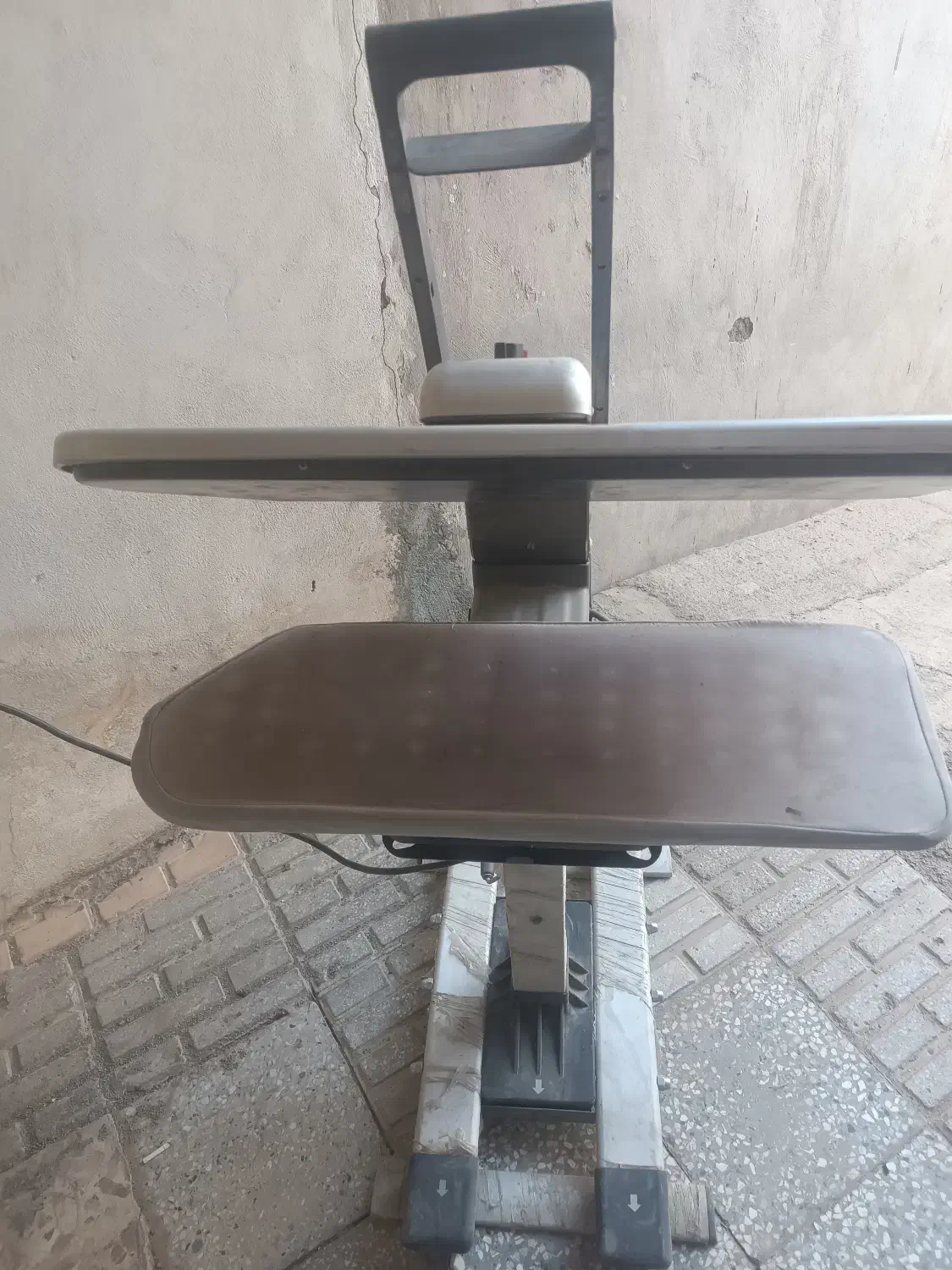 اتو پرس|اتو و لوازم اتو|تربت‌حیدریه, اندیشه|دیوار