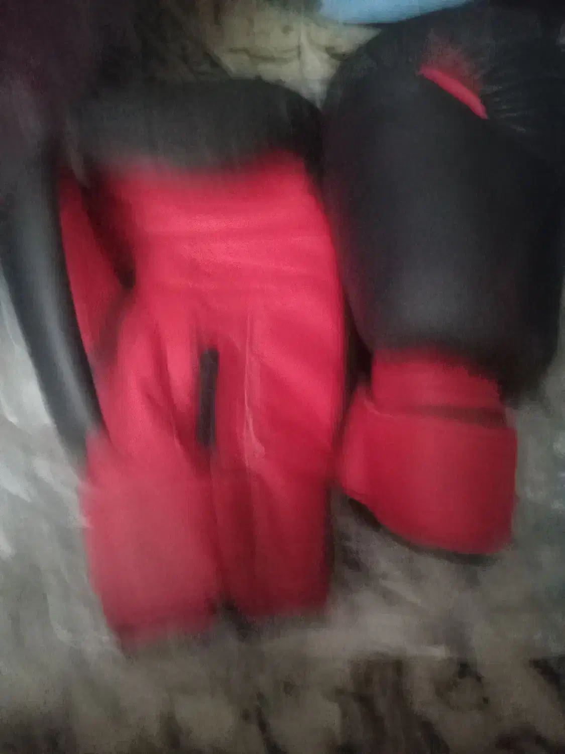 دستکش بوکس در حد نو|تجهیزات ورزشی|تهران, علم و صنعت|دیوار