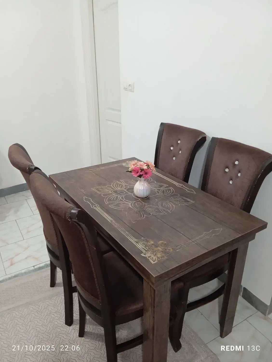 میز ناهارخوری|میز و صندلی غذاخوری|لاهیجان, بوجایه|دیوار