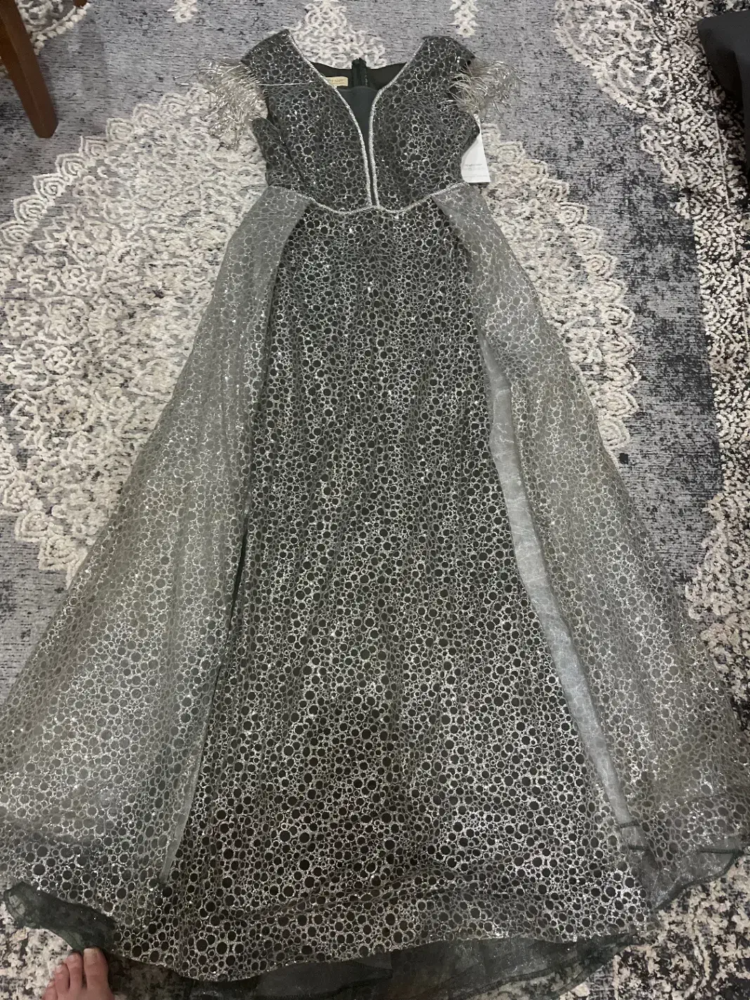 لباس مجلسی|لباس|لاهیجان, کوی خزر|دیوار