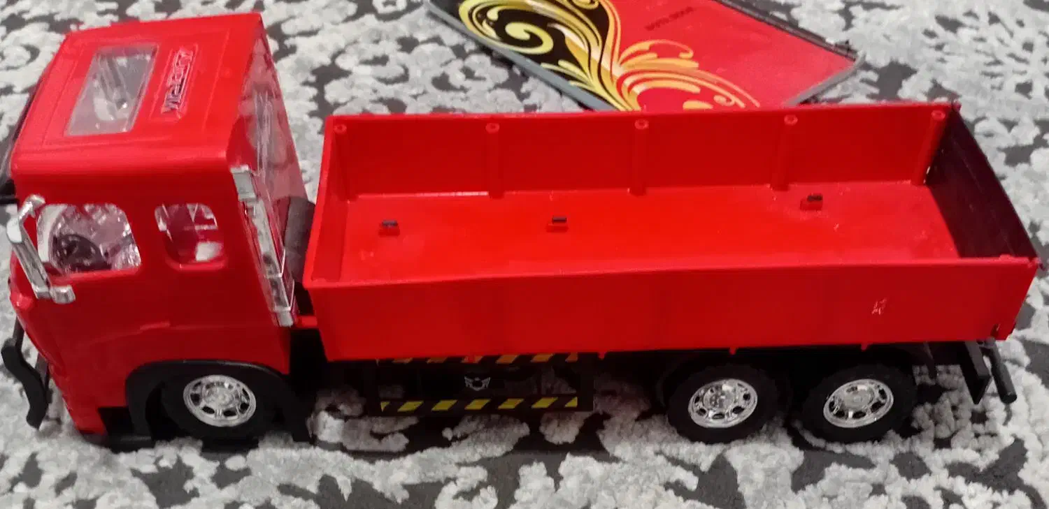 تریلی بزرگ در حد نو|اسباب‌بازی بچه|شهریار, شهرک مصطفی خمینی|دیوار