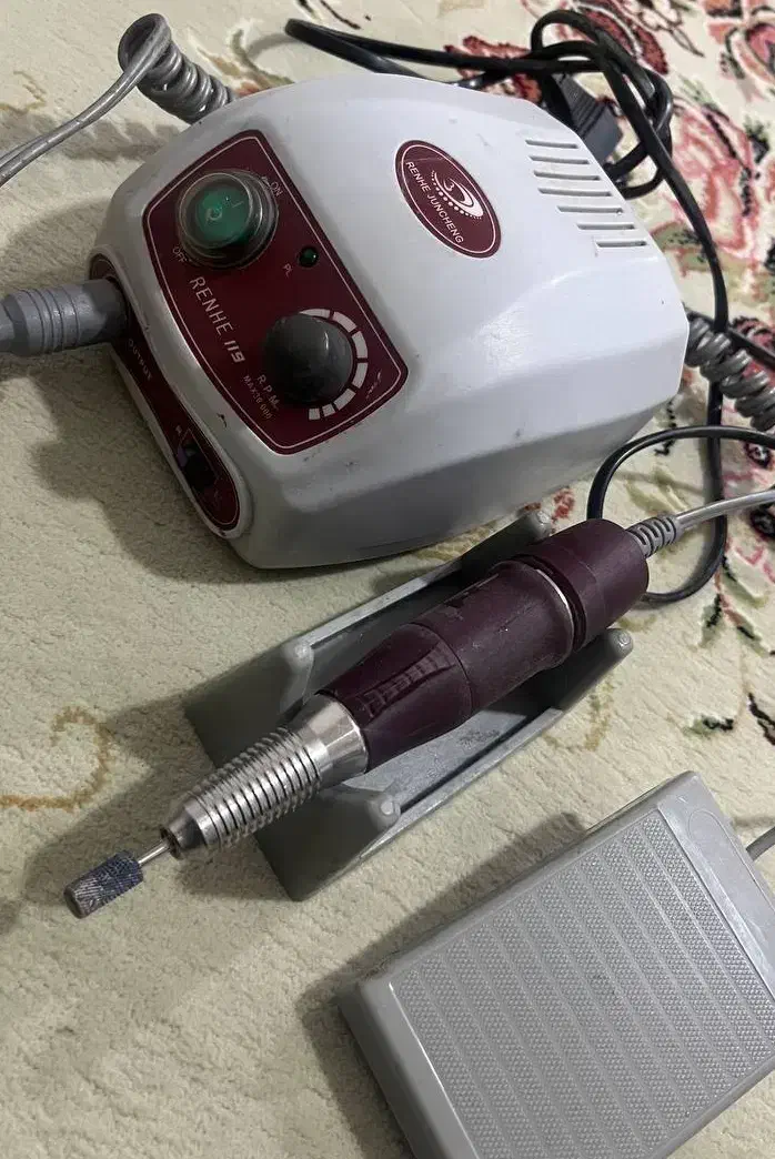 وسایل ناخن|آرایشگاه و سالنهای زیبایی|خرمآباد, |دیوار