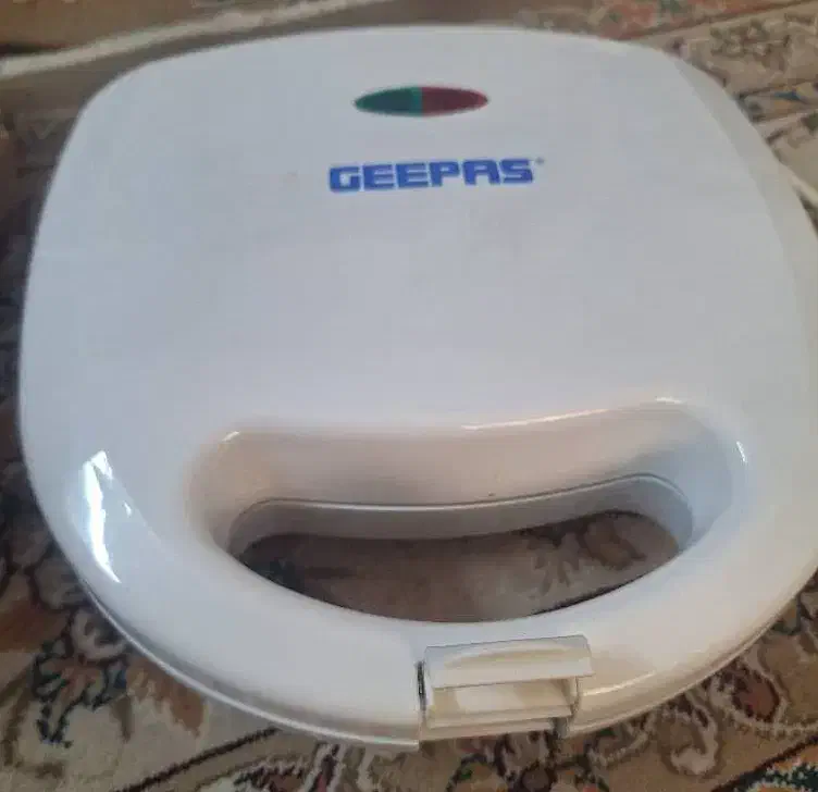 ساندویچ ساز خارجی، یک بار استفاده شده|اجاق گاز و لوازم برقی پختوپز|مشهد, شهید هاشمی نژاد|دیوار