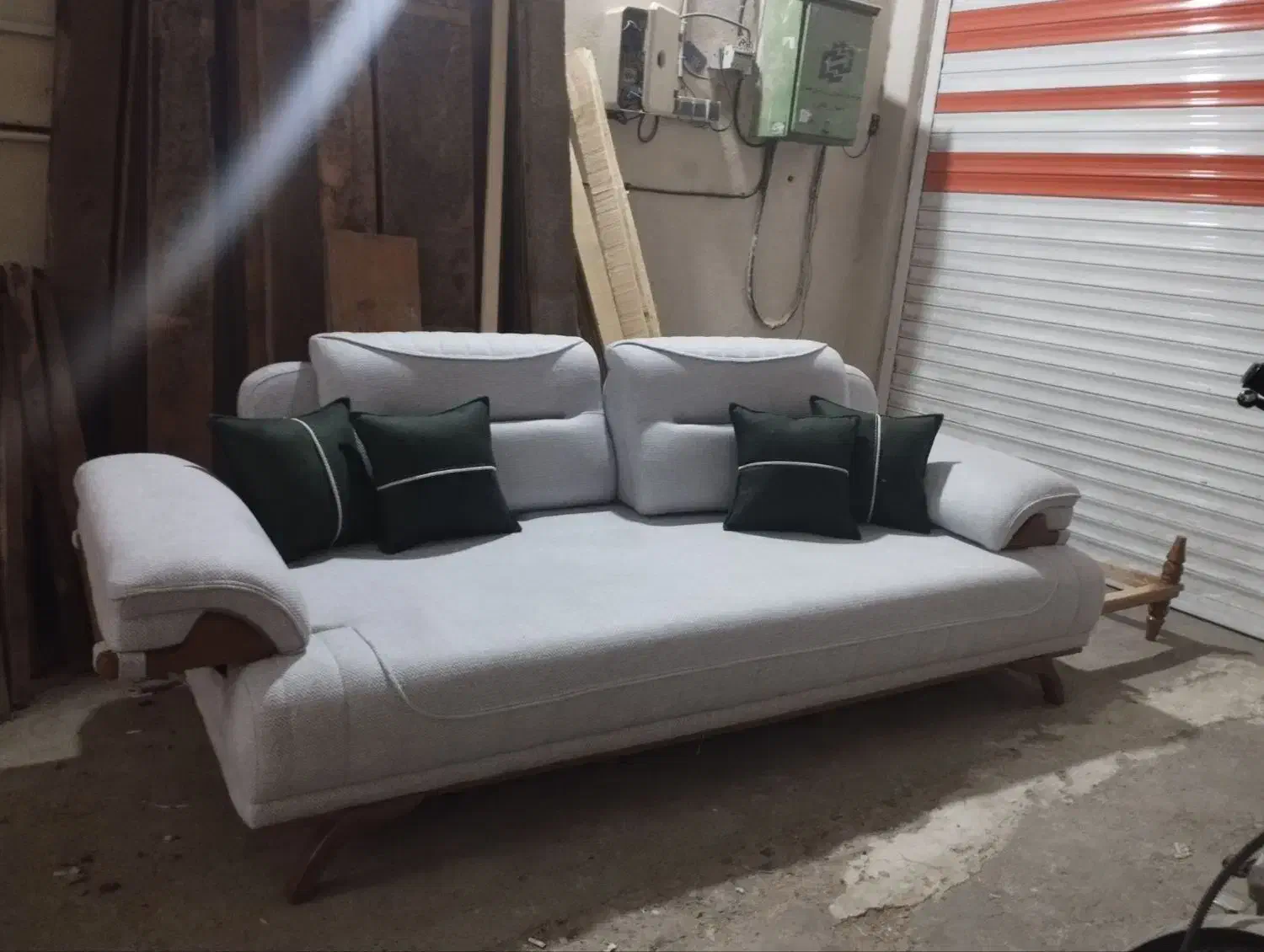 مبل فلورانس تخت شو|مبلمان خانگی و میز عسلی|اهواز, کوی ترابری|دیوار