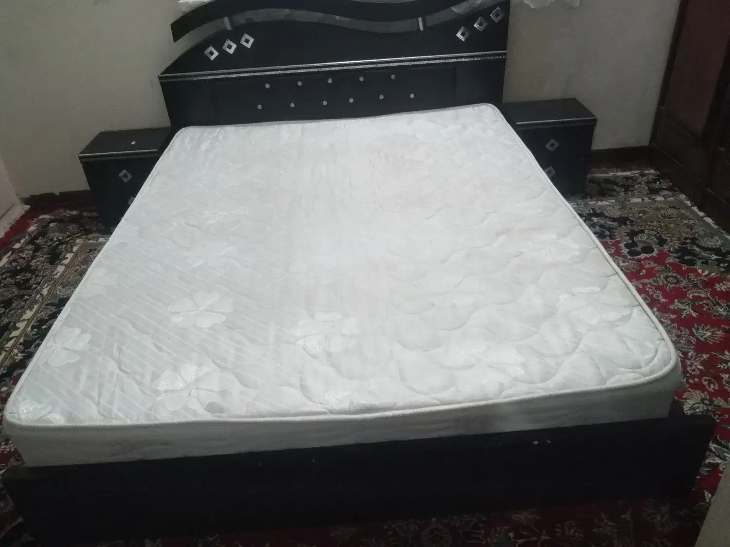سرویس خواب دو نفره کامل|تخت و سرویس خواب|شاهرود, |دیوار