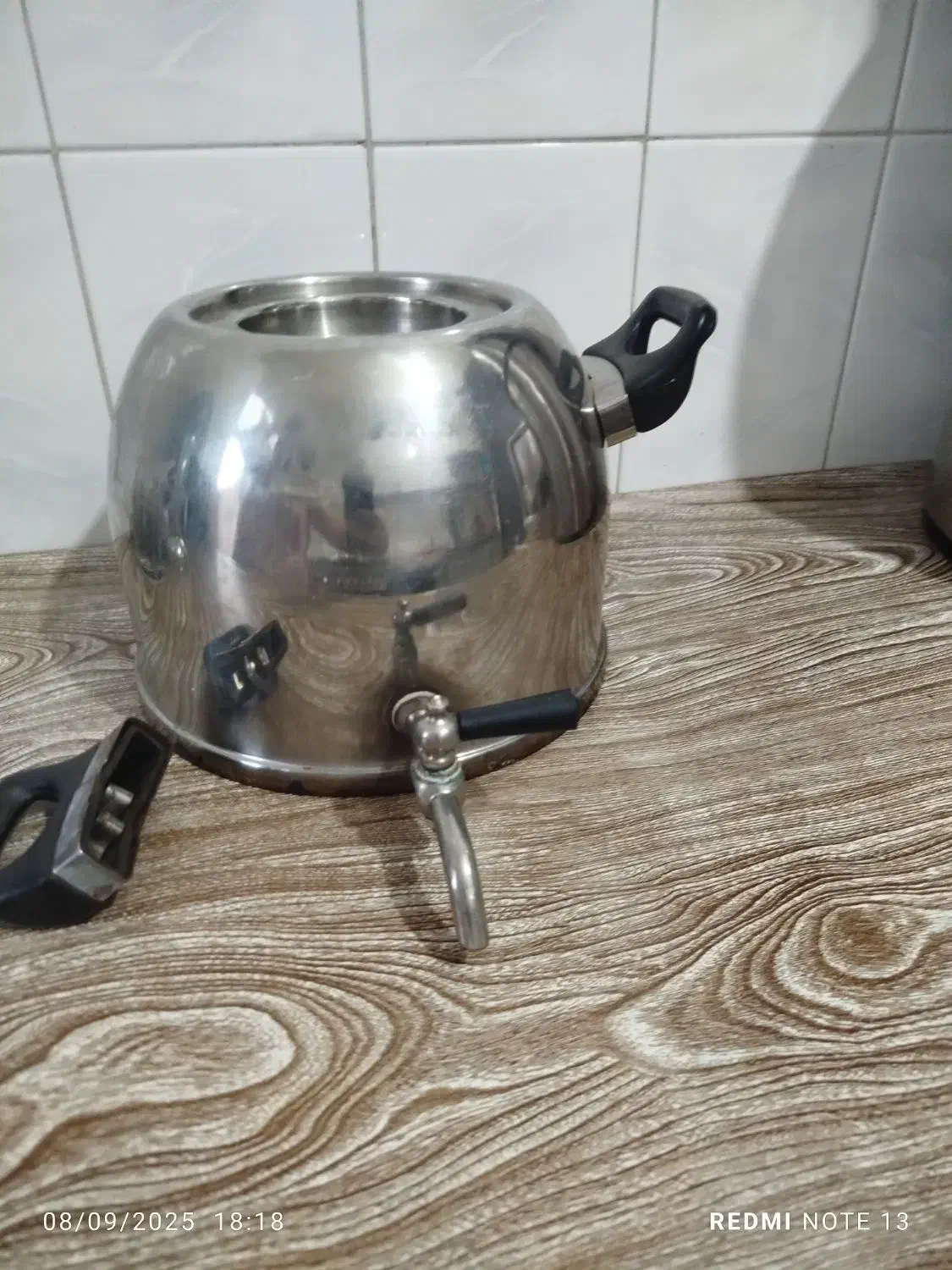 کتری استیل شیر دار|قوری، کتری، قهوه‌ساز دستی|قم, زاویه|دیوار