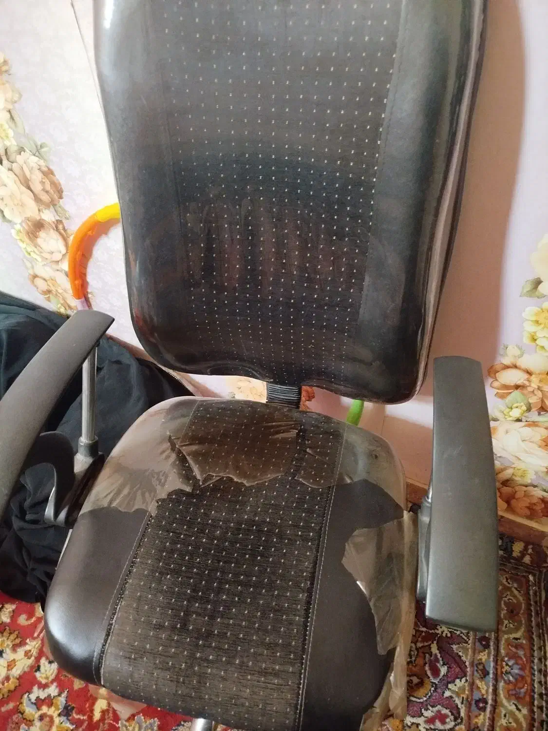 میز کامپیوتر و صندلی جکدار|میز تحریر و کامپیوتر|سبزوار, عارف|دیوار