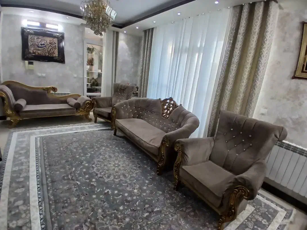 مبل راحتی  ۸نفره|مبلمان خانگی و میز عسلی|فولادشهر, مسکن مهر فولادشهر|دیوار