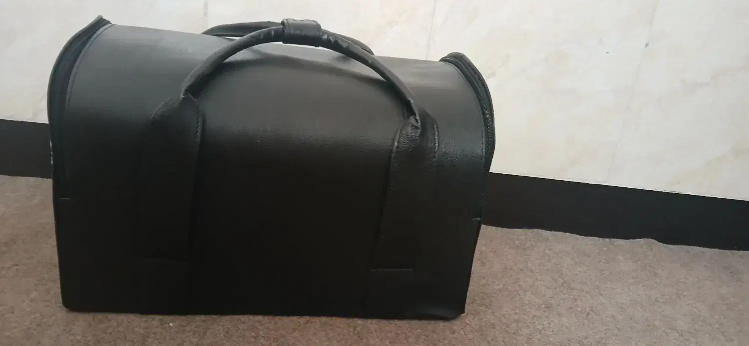 لوازم کاشت ناخن|آرایشگاه و سالن‌های زیبایی|اشتهارد, |دیوار