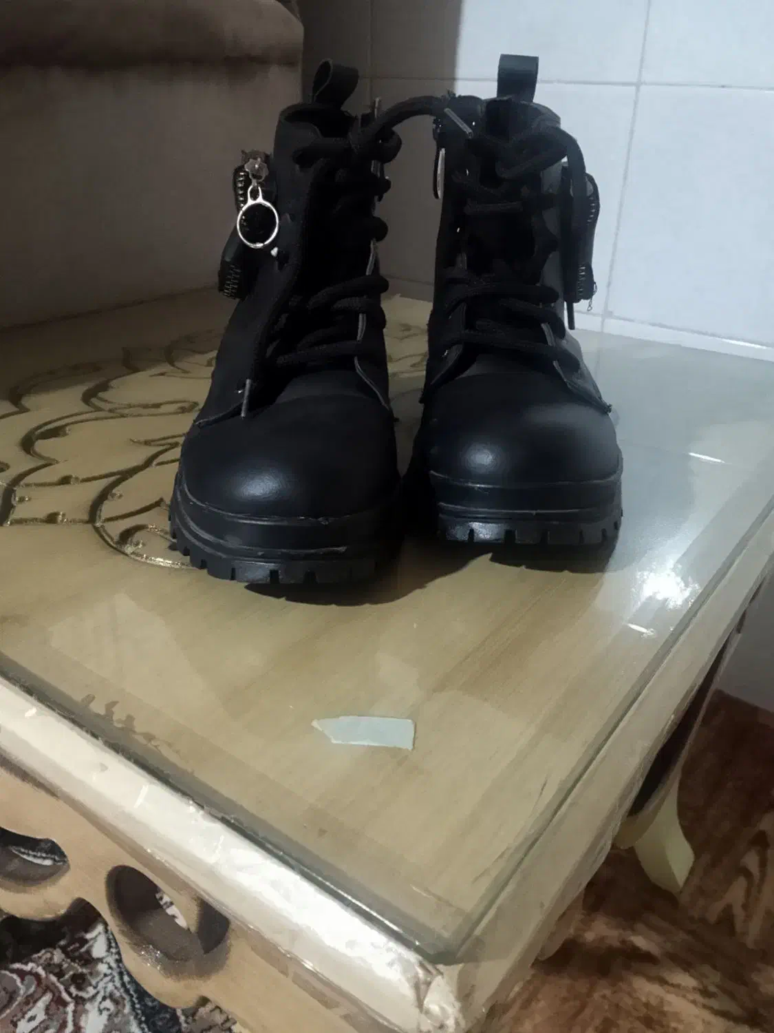 پوتین دخترانه شیک|کیف، کفش، کمربند|میانه, |دیوار