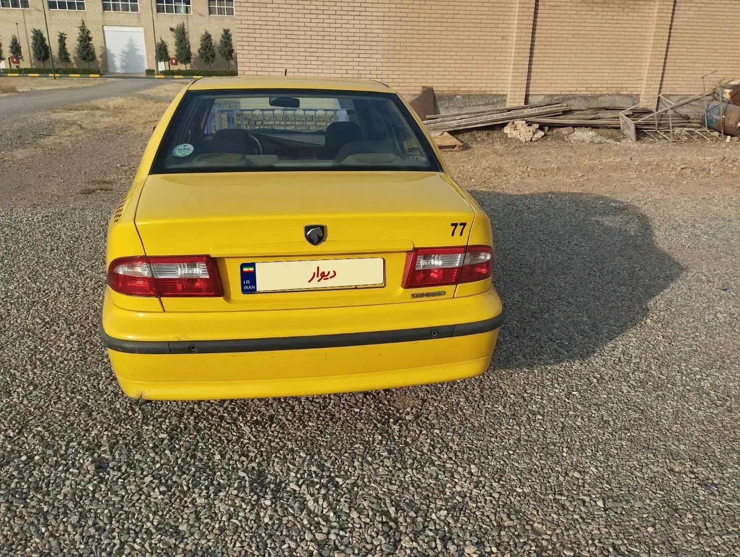 سمند تاکسی|خودرو سواری و وانت|هشتگرد, شهرک راه آهن|دیوار