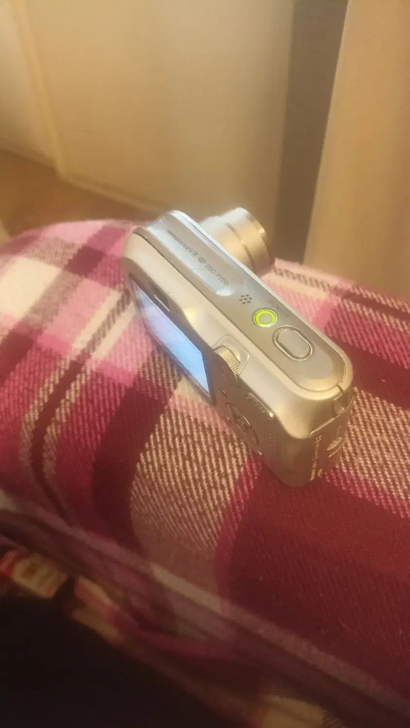 دوربین فیلمبرداری وعکاسی sony سایبرشات|دوربین عکاسی و فیلمبرداری|تبریز, |دیوار