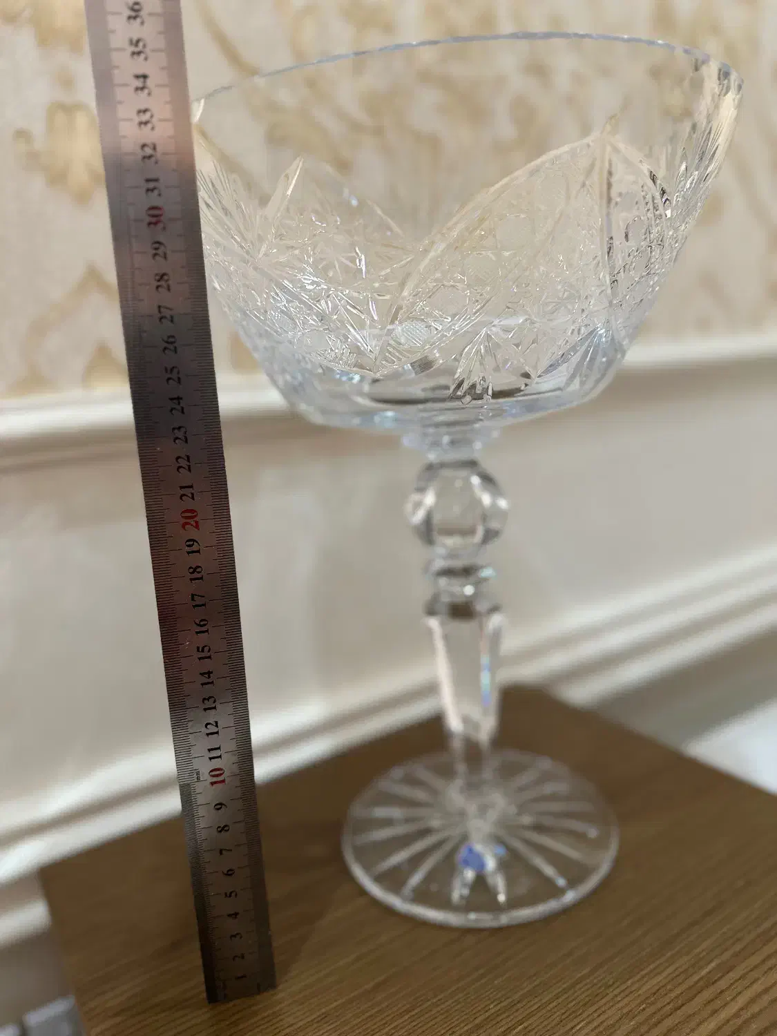 کریستال پایه بلند بوهمیا|ظروف سرو و پذیرایی|تهران, حکیمیه|دیوار