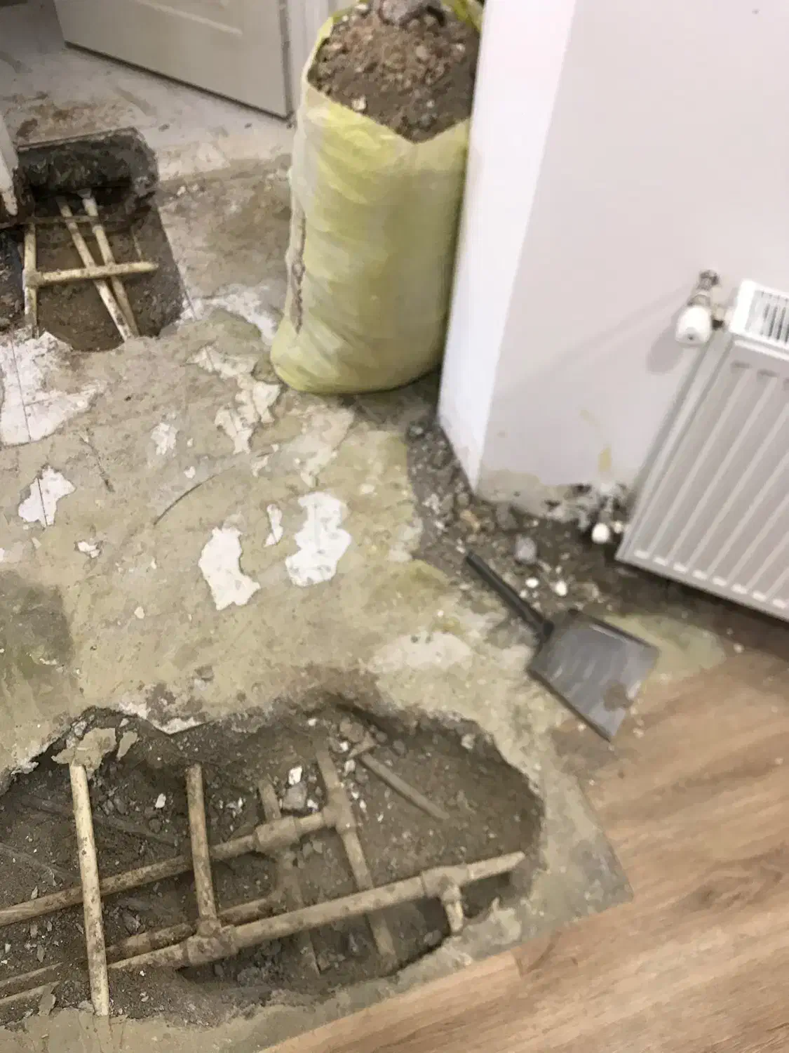 مصالح باقیمانده از بنایی رایگان|مصالح و تجهیزات ساختمان|مشهد, نیروی هوایی|دیوار