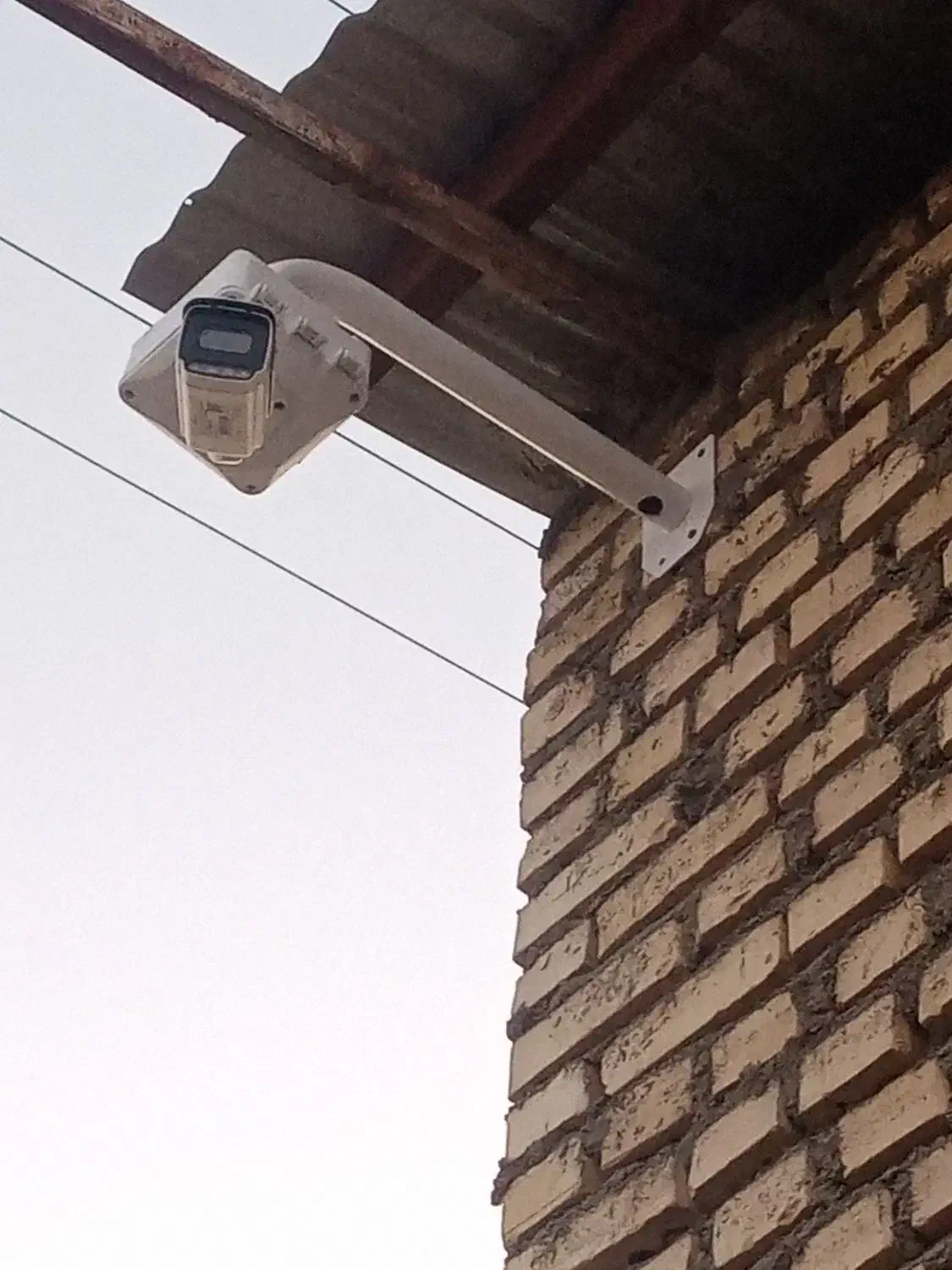 نصب و فروش انواع دوربین مداربسته|دوربین مداربسته|سبزوار, مدرس|دیوار