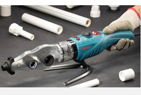 تعمیرات لوله اب سرد و گرم|خدمات پیشه و مهارت|قروه, |دیوار