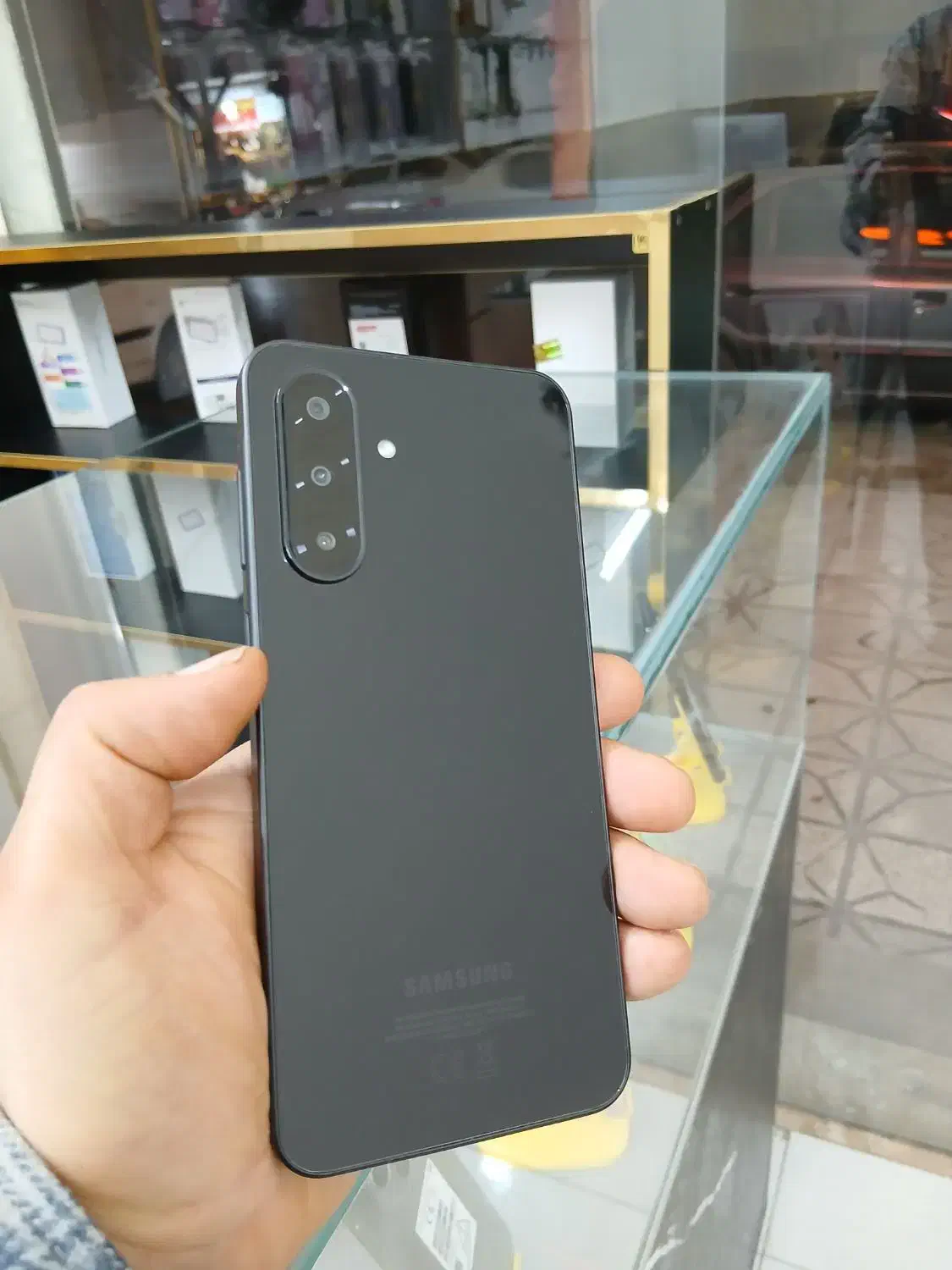 موبایل قسطی/ماهانه/۳درصد/چکی/عبدالمطلب ۳۸|موبایل|مشهد, گلبرگ|دیوار