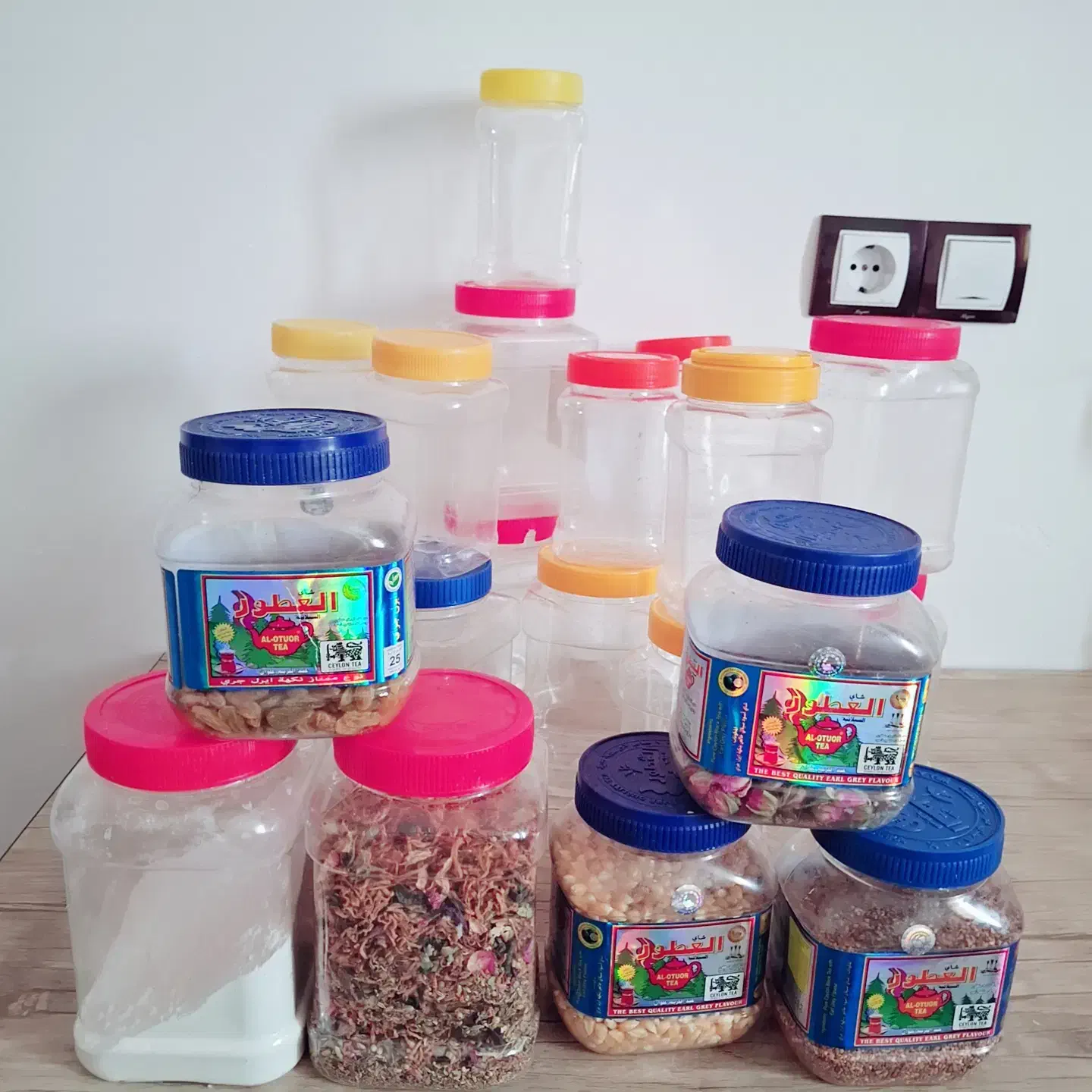 ظروف پلاستیکی|ظروف نگهدارنده، پلاستیکی، یک‌بارمصرف|علی‌آباد کتول, |دیوار