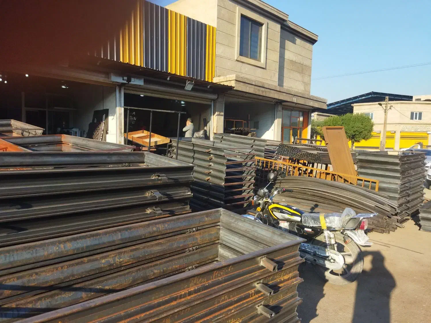 فرم فرانسوی|مصالح و تجهیزات ساختمان|اهواز, بازار آهن|دیوار