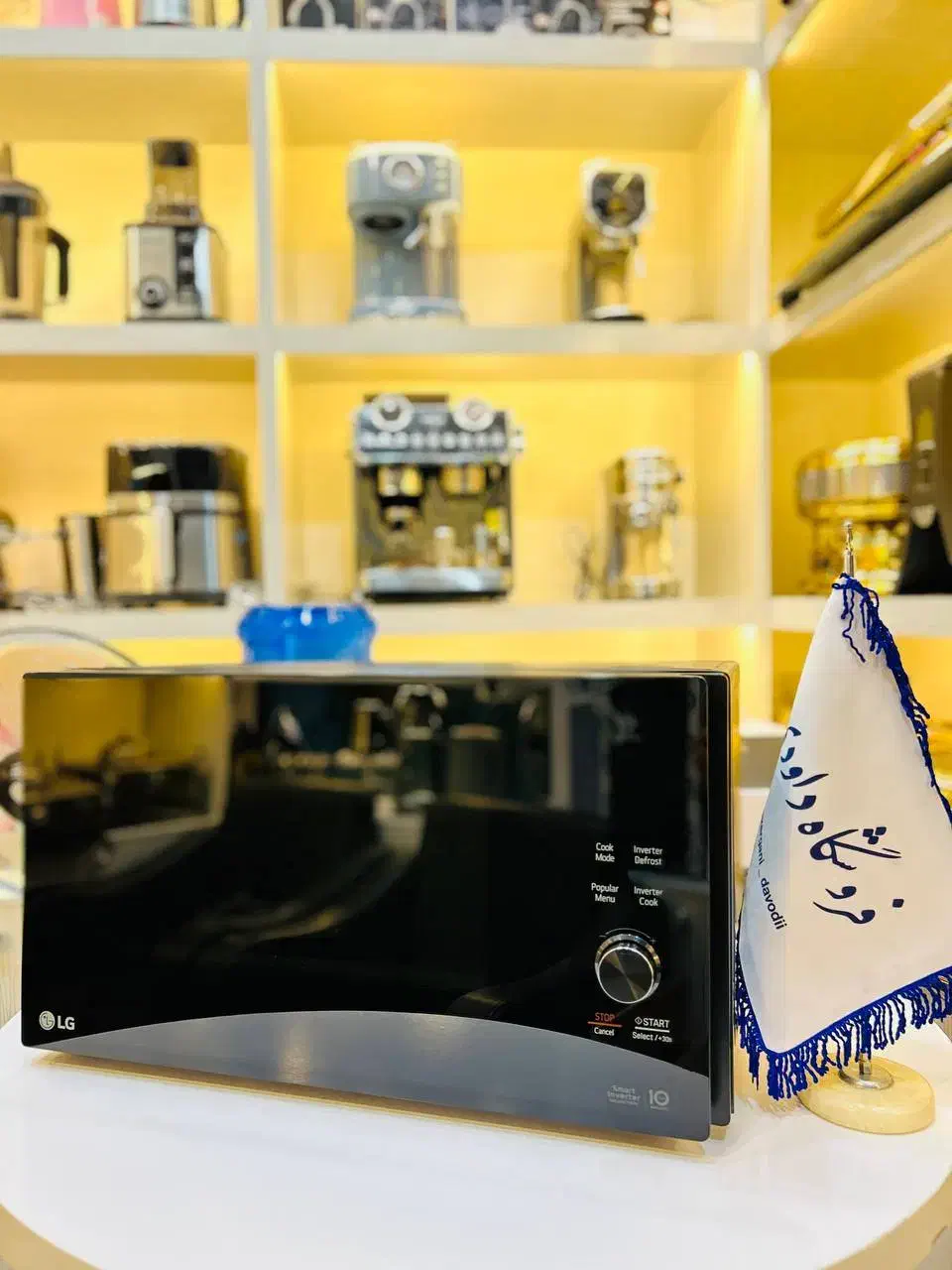 مایکروویو ال جی مدل لوکس  ترکیب قدرت و زیبایی|اجاق گاز و لوازم برقی پخت‌وپز|بیرجند, |دیوار