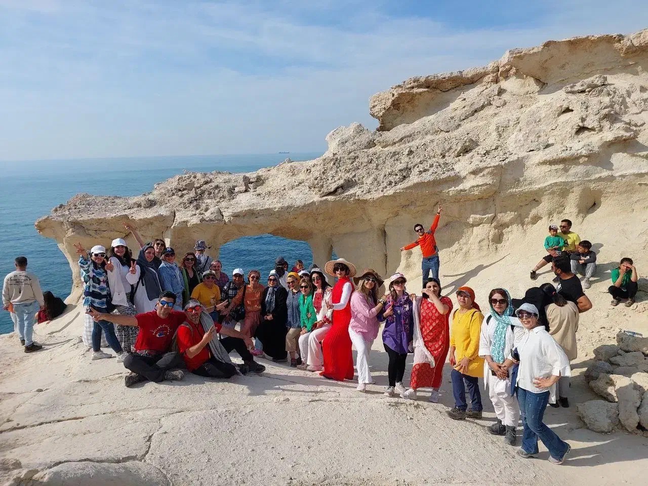 تورگروهی پارسیان تاشیراز(مالدیوایران)|تور و چارتر|مشهد, کوثر|دیوار