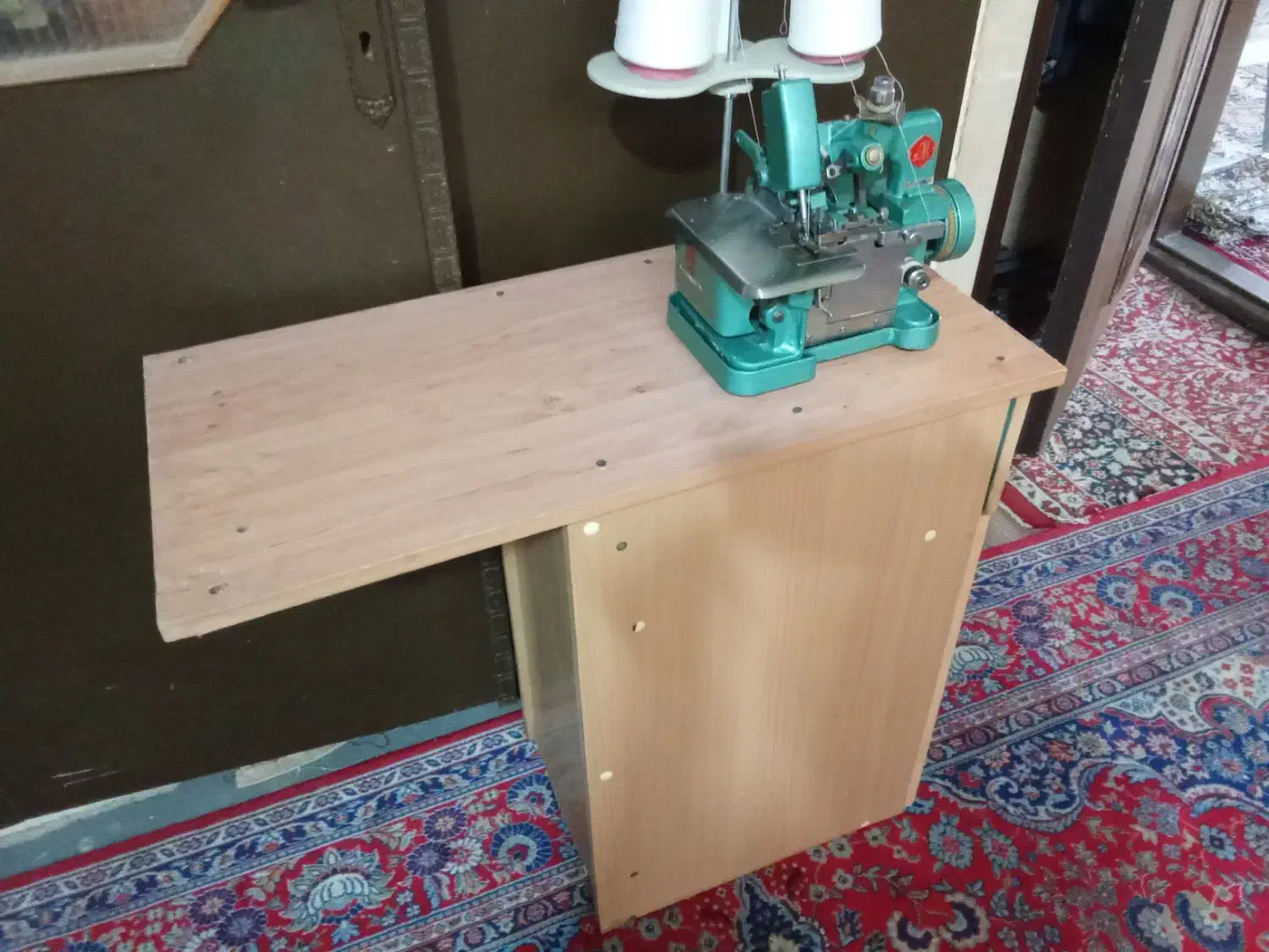 چرخ سردوز درحد نو کم کار|چرخ خیاطی و ریسندگی|یزد, |دیوار