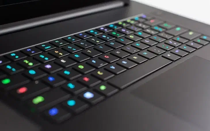 فروش لپ تاپ Razer Blade|رایانه همراه|اصفهان, بهارستان|دیوار
