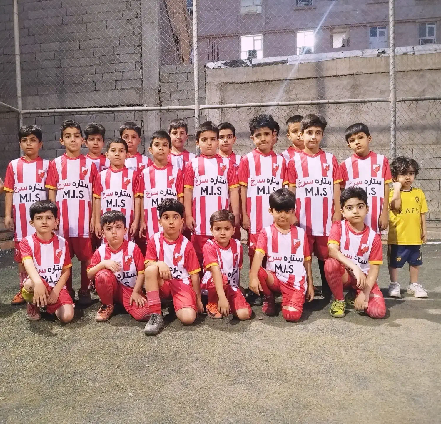 ثبت نام مدرسه فوتبال ستاره سرخ ۴ الی ۱۶سال|خدمات آموزشی|مسجد سلیمان, |دیوار