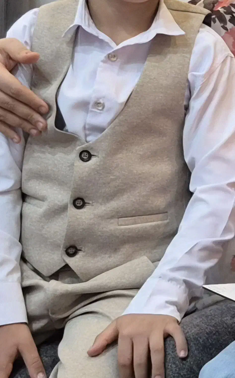 کت وشلوار بچه گانه|کفش و لباس بچه|بندر امام خمینی, |دیوار