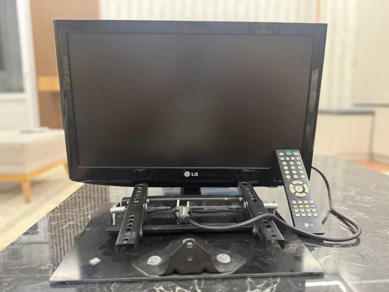 تلوزیون ال سی دی ال جی اصلی کره. گلد ایران|تلویزیون و پروژکتور|شیراز, شاهجیان|دیوار