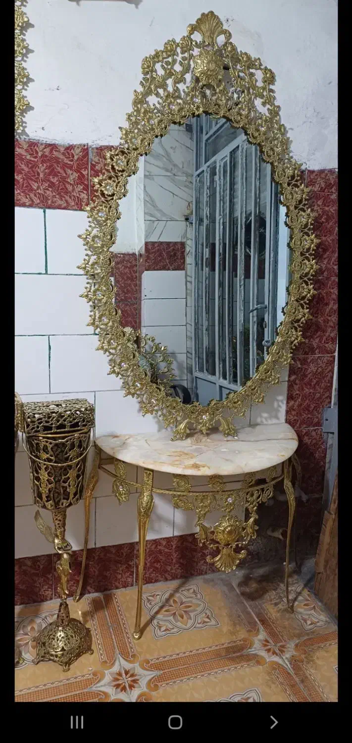 آینه برنز اصلی|بوفه، ویترین، کنسول|اسلام‌‌آباد غرب, |دیوار