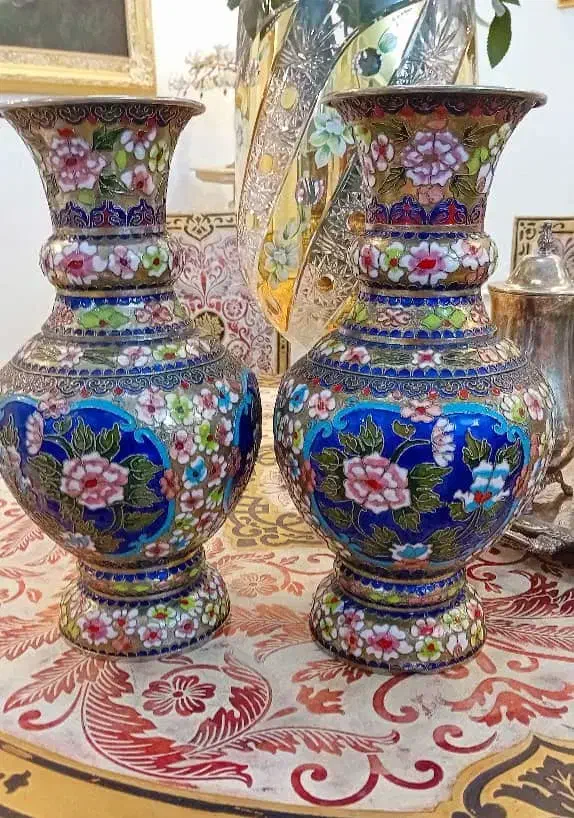 جفت گلدان بزرگ مینا کاری|کلکسیون اشیاء عتیقه|تهران, زرگنده|دیوار